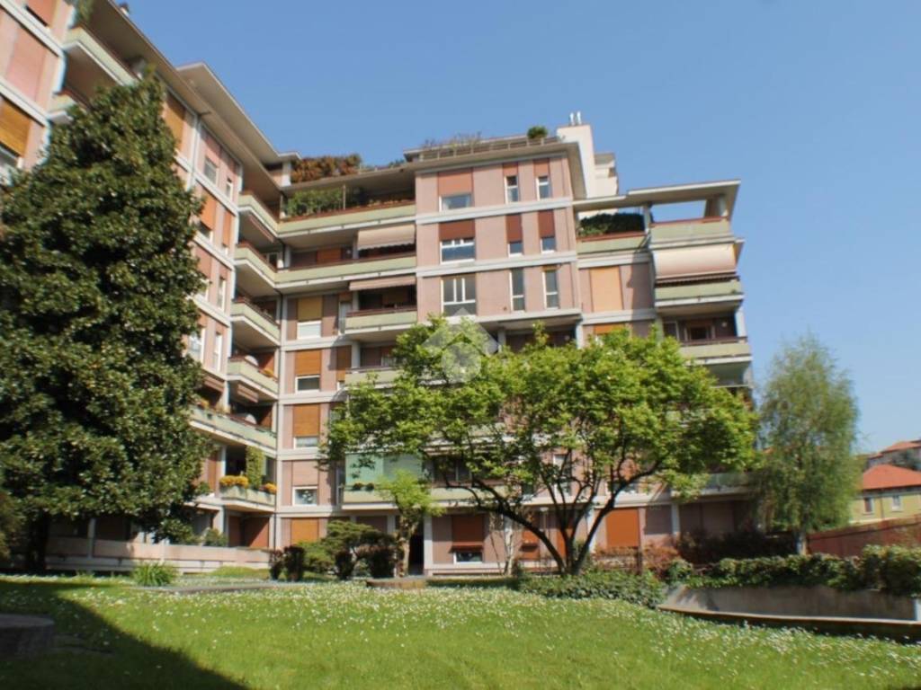 Appartamento a Monza in Via Valosa Di Sopra, 26 - Foto 2