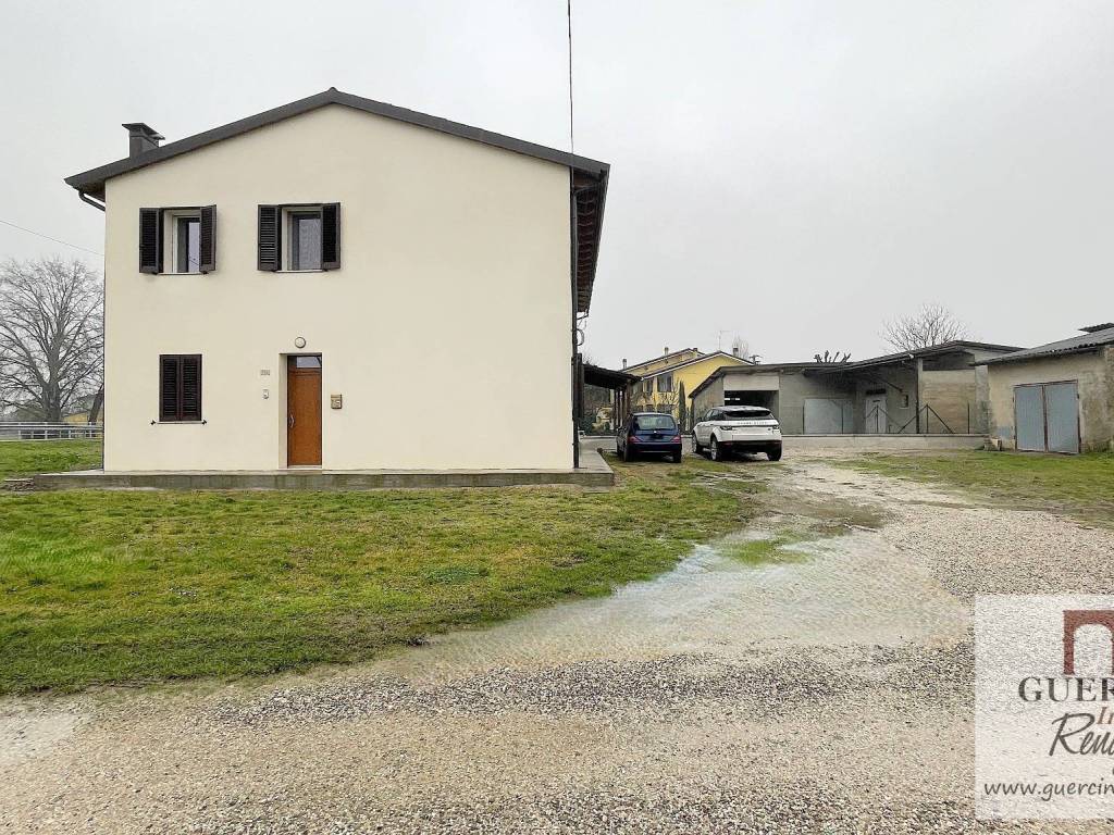 Villa a Bondeno in Via Provinciale, 119 - Foto 3