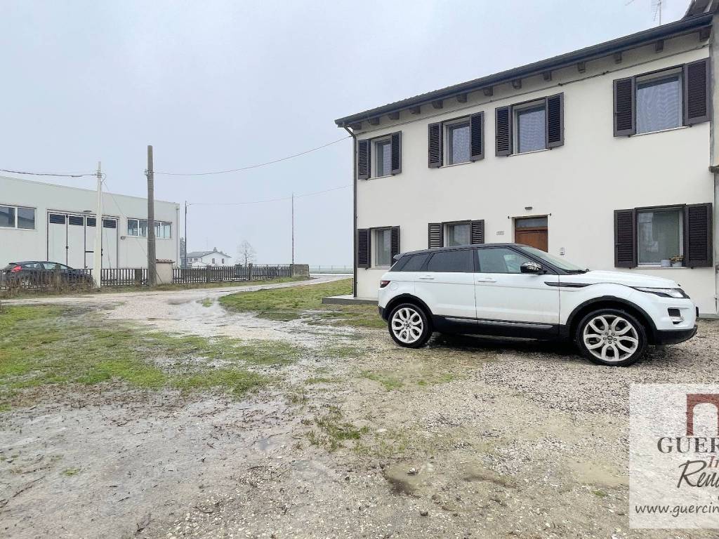 Villa a Bondeno in Via Provinciale, 119 - Foto 4