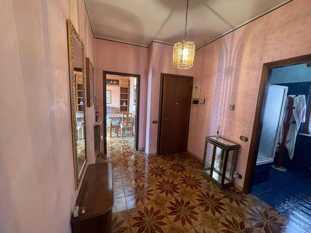 Appartamento a Alzano lombardo in Via Monsignor Piazzoli - Foto 4