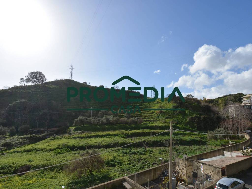 Appartamento a Messina in Via Comunale Santo, 54 - Foto 2