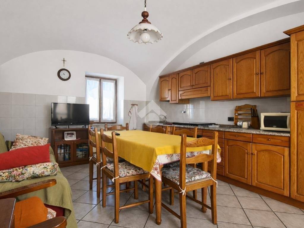 Casa indipendente a Bra in Via Cherasco, 13 - Foto 4