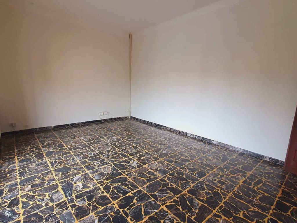 Appartamento a Lucca in Via Aldo Muston - Foto 5