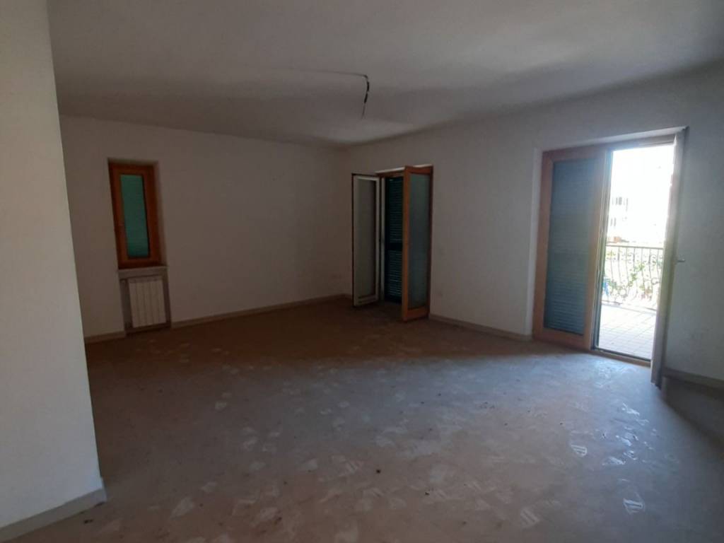 Appartamento a Fondi - Foto 2