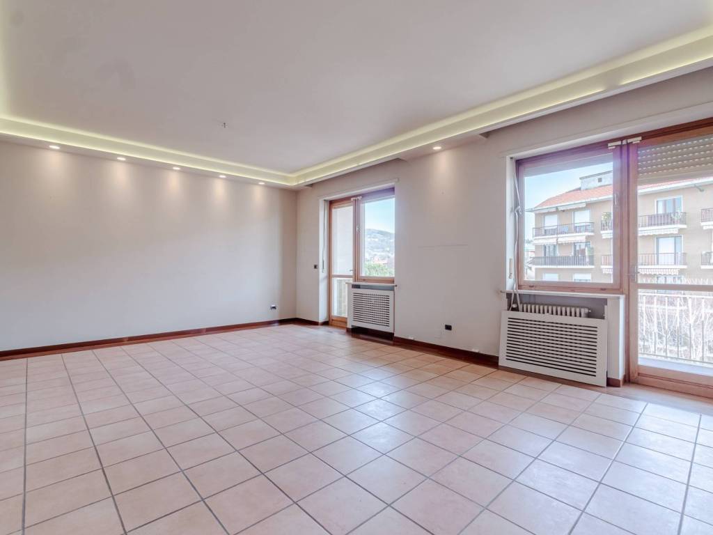 Appartamento a Moncalieri in Strada Statale di Villastellone - Foto 2