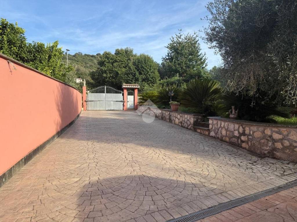 Villa a Artena in Via Selvatico, 77 - Foto 2