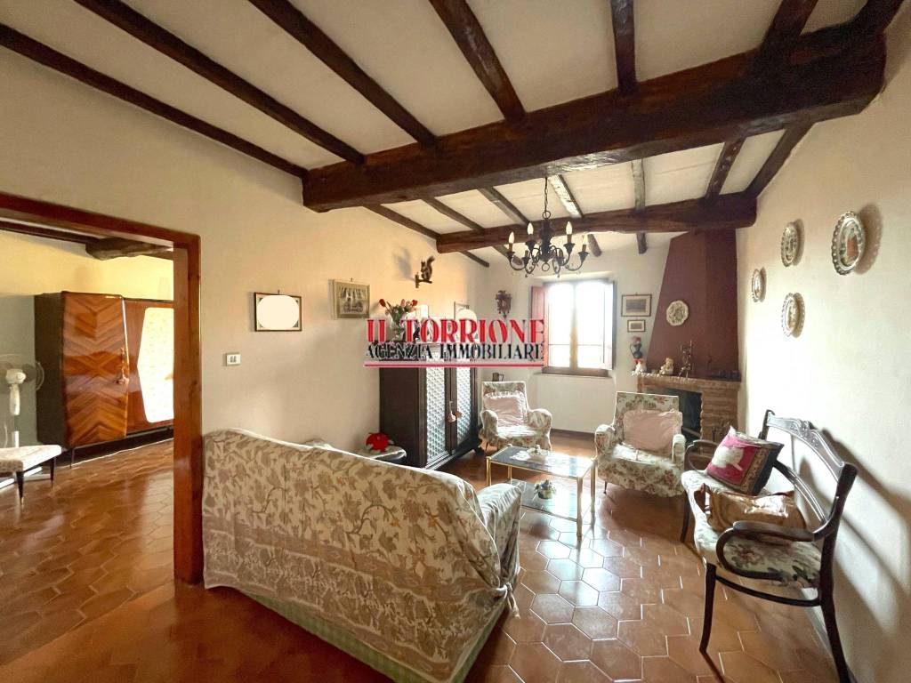 Appartamento a Pescia in Viale Cornelio Barbieri - Foto 4