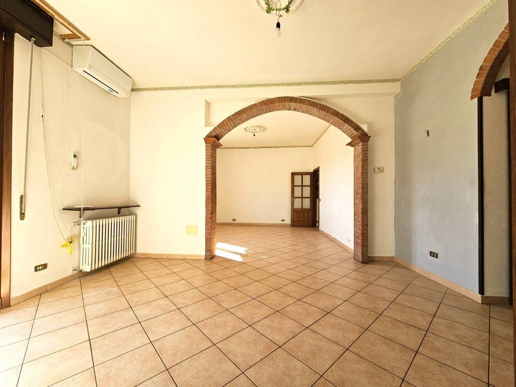 Appartamento a Altopascio in Via Guglielmo Marconi, 33 - Foto 5