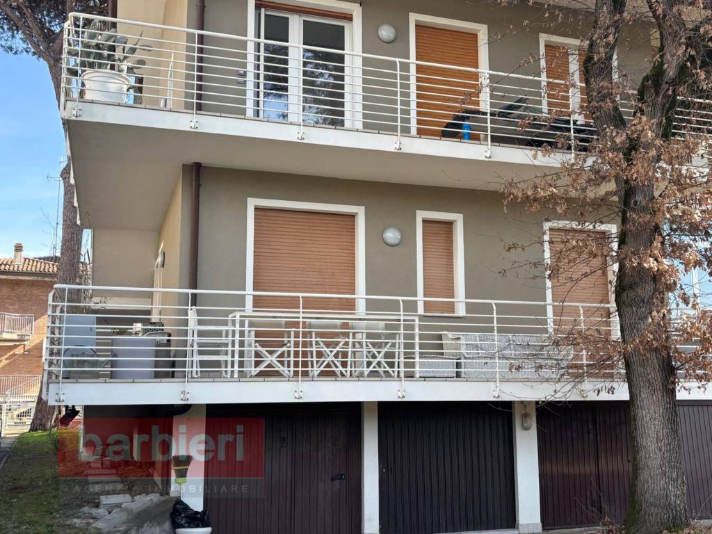 Appartamento a Cervia in viale Ravenna, 55 - Foto 2