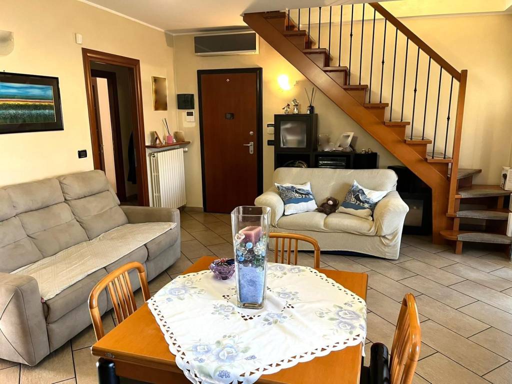 Appartamento a Nichelino in Via Moncenisio, 38 - Foto 5