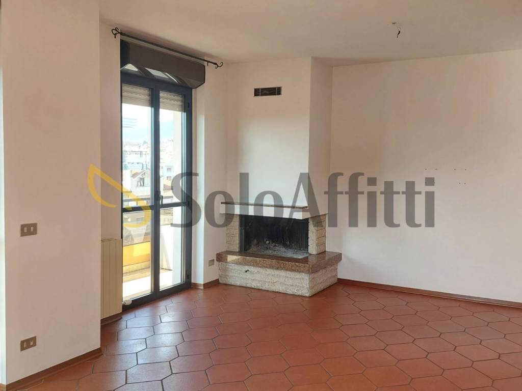 Attico / mansarda a Biella in Via Addis Abeba, 8 - Foto 4