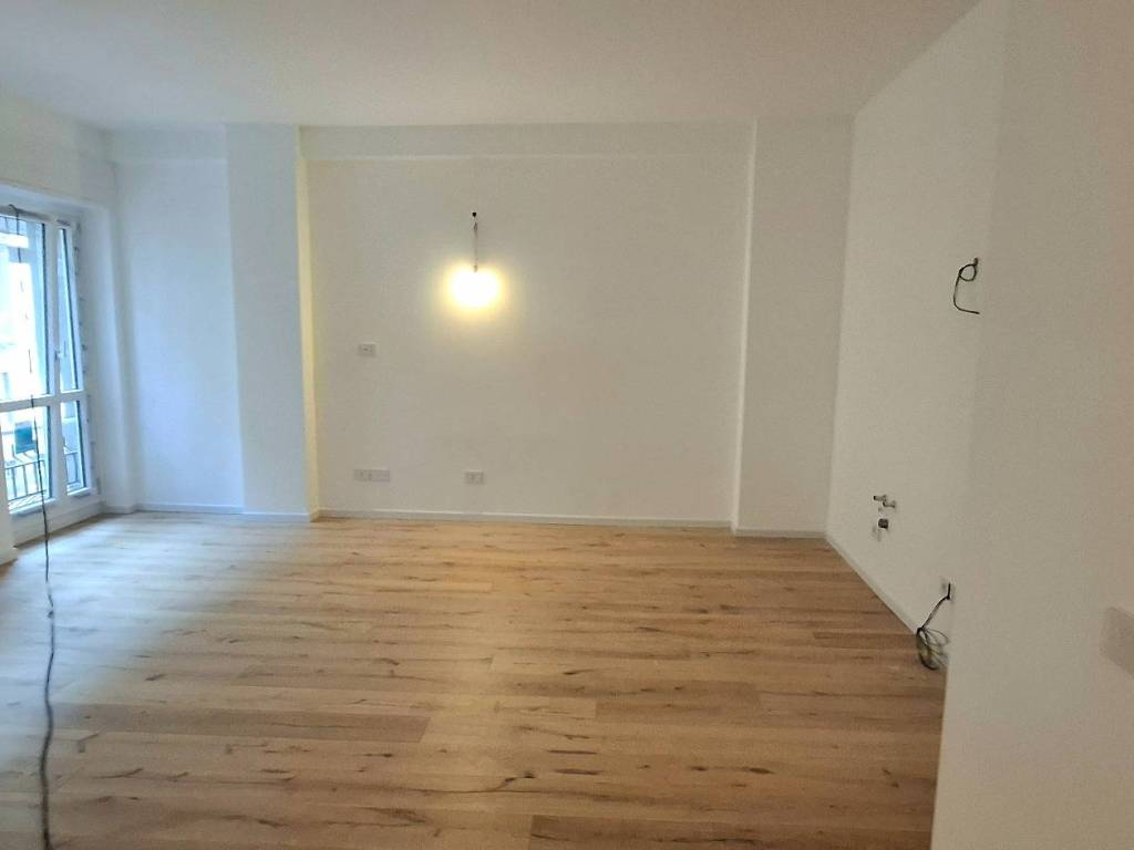 Appartamento a Como in Via Rezzonico, 47 - Foto 3