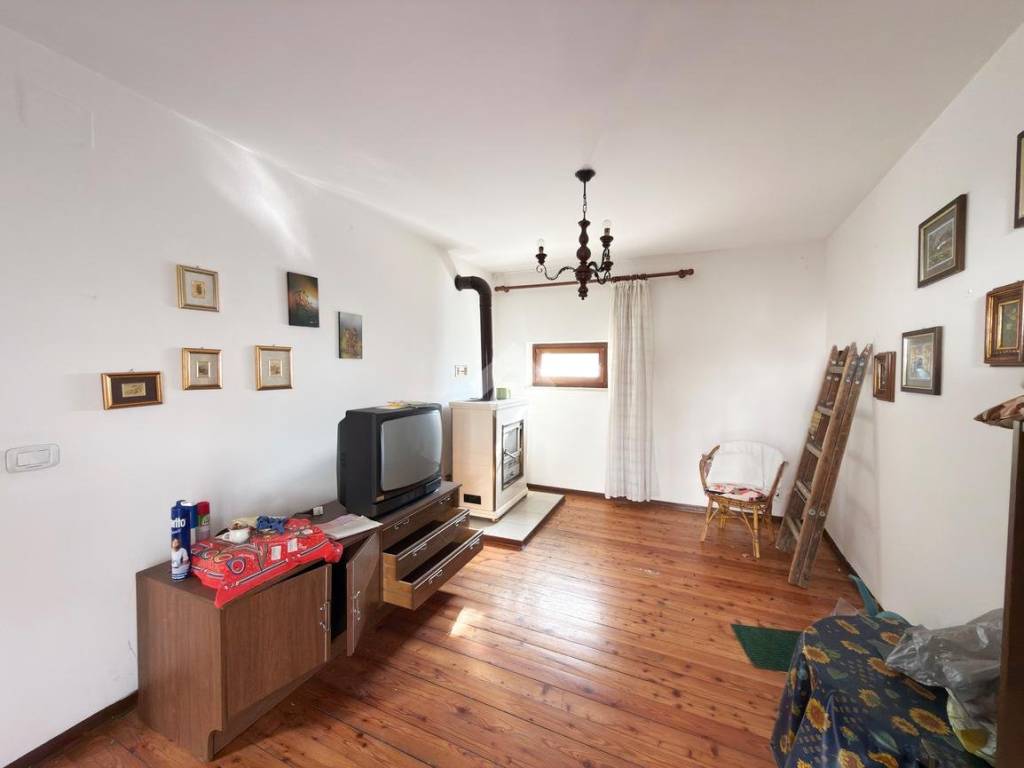 Casa indipendente a Pinzano al tagliamento in Via XX Settembre, 86 - Foto 4