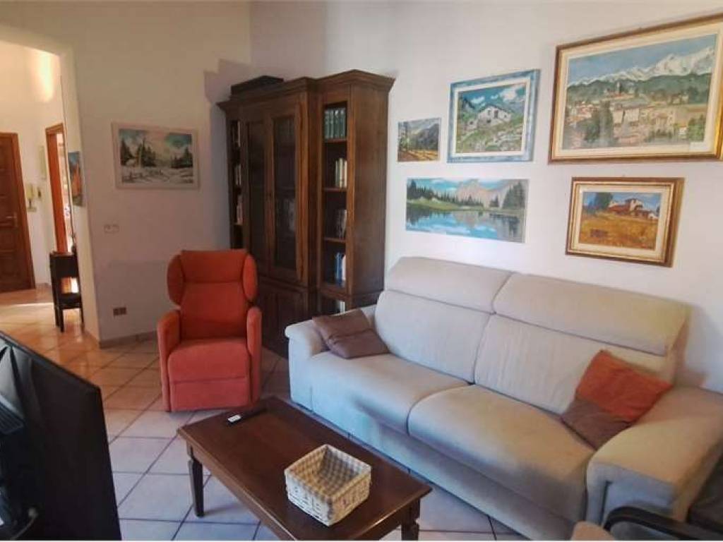 Appartamento a Pinerolo in Largo Opessi, 1 - Foto 4
