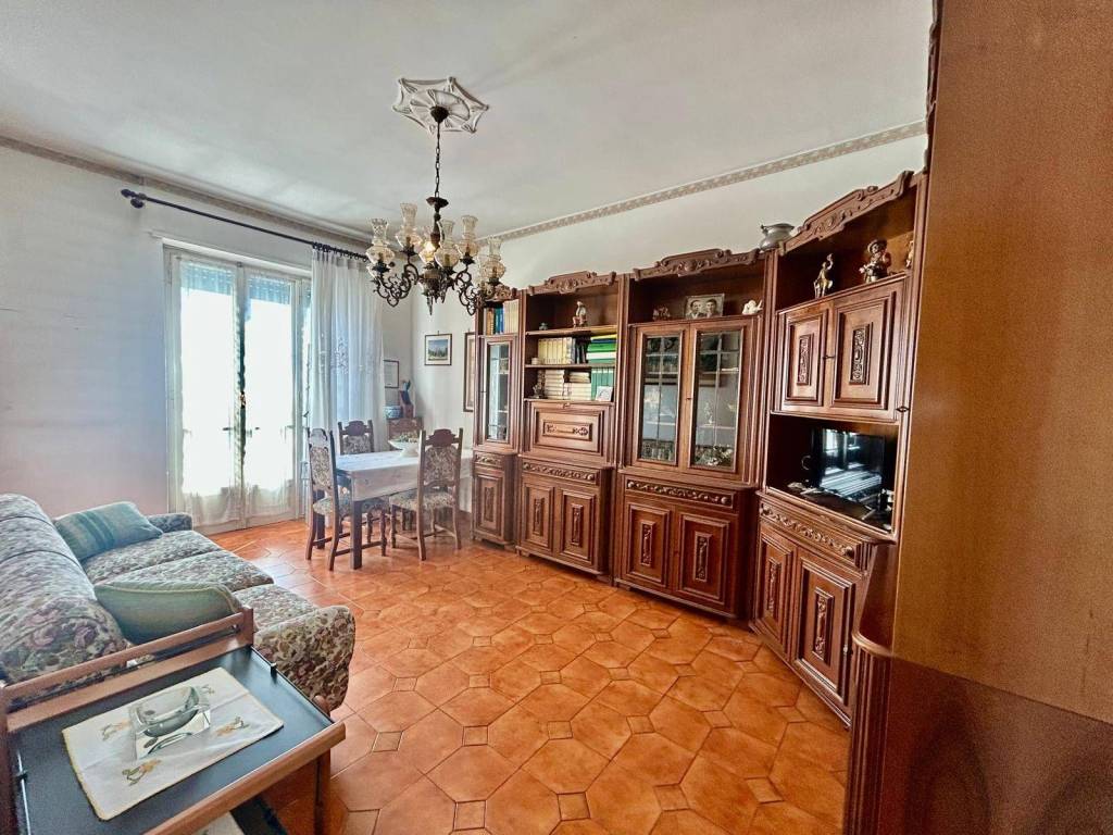 Appartamento a Grugliasco in via Giotto, 31 - Foto 3
