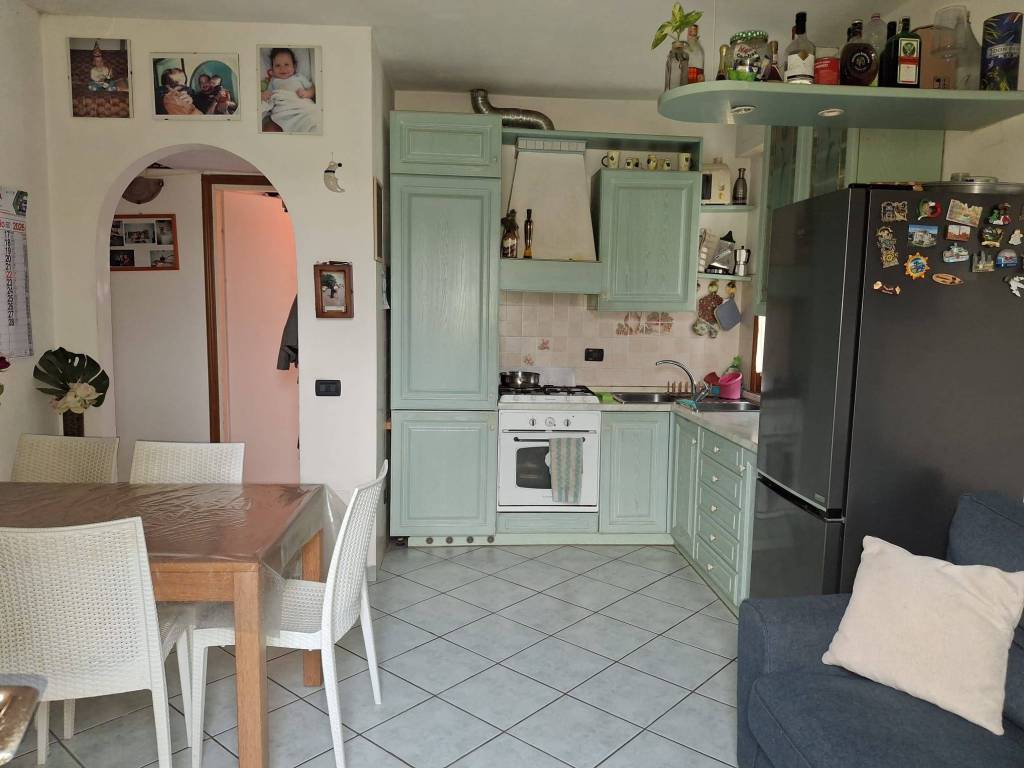 Appartamento a Cecina in Via Oglio - Foto 2