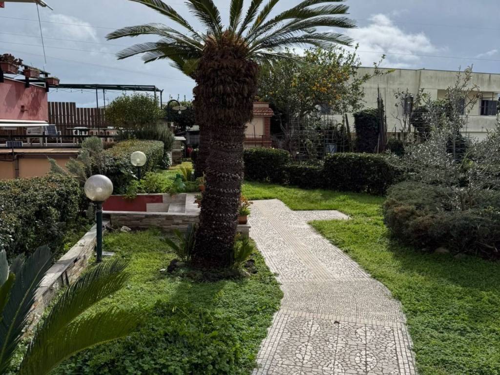 Appartamento a Pozzuoli in Via Monte Nuovo Licola Patria - Foto 4