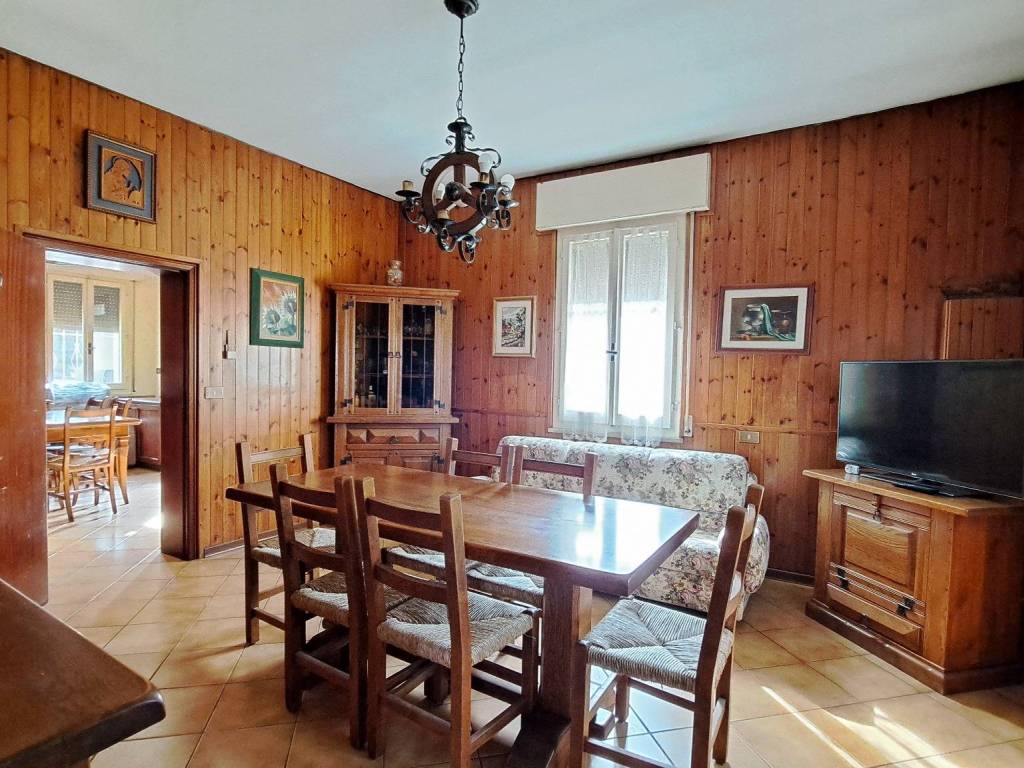 Villa a Cento in Via Anita Garibaldi, 71 - Foto 5