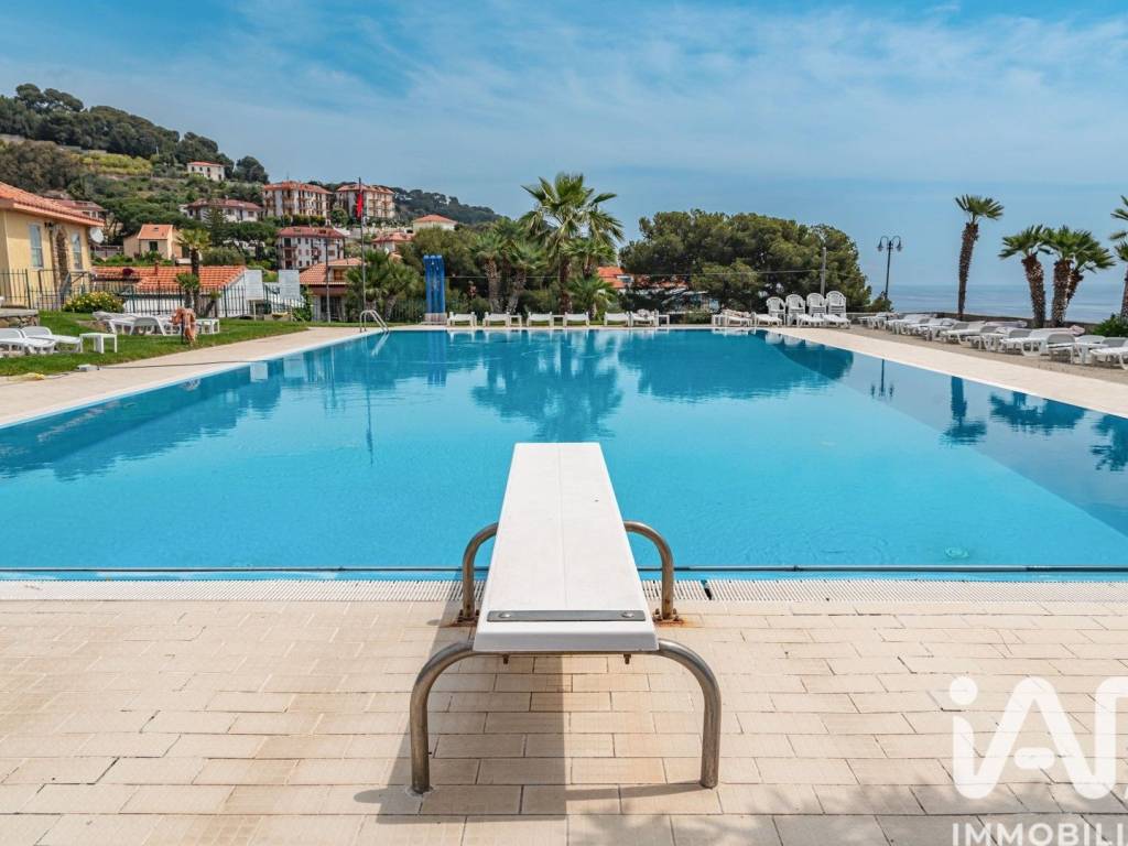 Appartamento a Cipressa in Via PRIMO MAGGIO, 38 - Foto 2