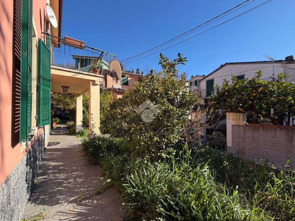 Casa indipendente a Deiva marina in Via della Pace, 4 - Foto 2