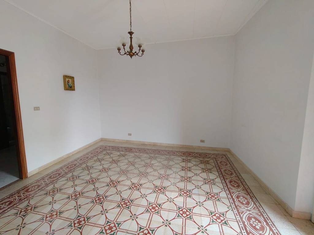 Casa indipendente a Caronia in Via Luciano Orlando - Foto 5