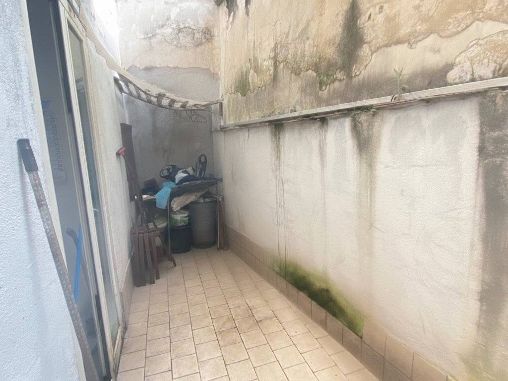 Appartamento a Napoli in Via Miracoli, 17 - Foto 4