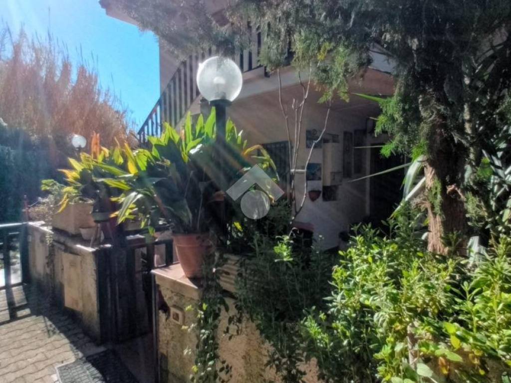 Appartamento a Olevano romano in Via Giovanni XXIII n 13 - Foto 2