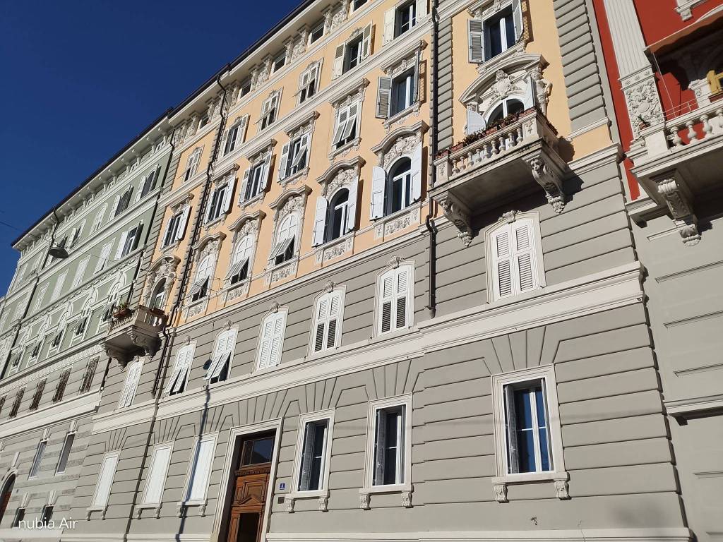 Appartamento a Trieste in Via Alessandro Volta, 4 - Foto 2