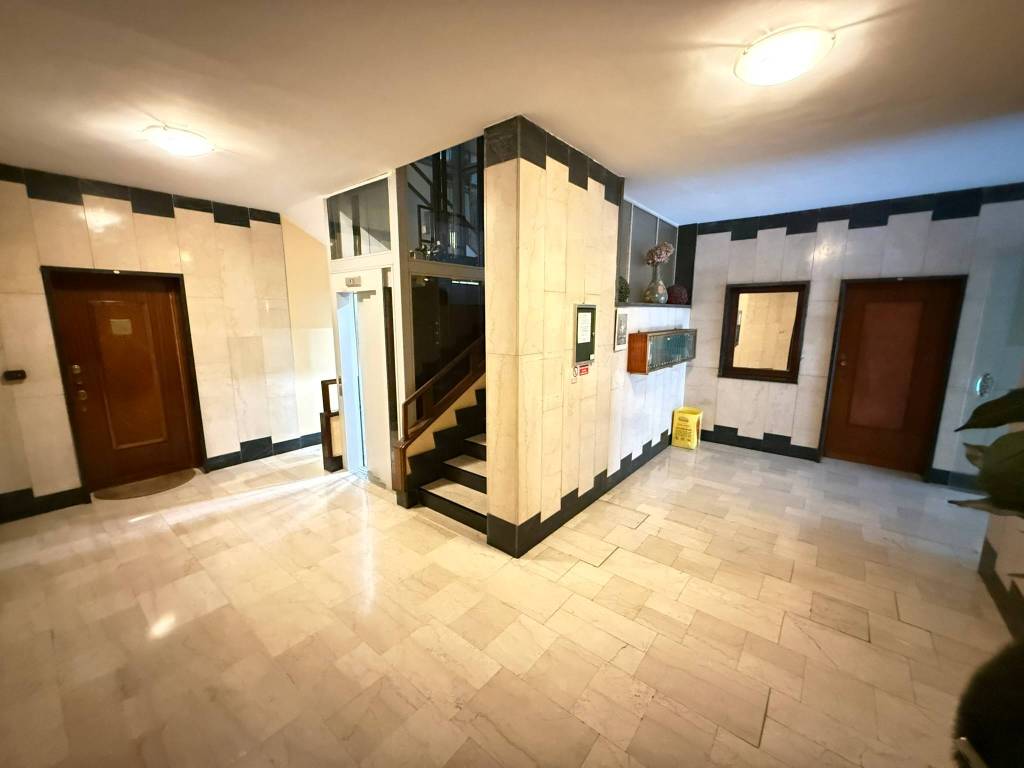 Appartamento a Torino in Via Benvenuto Cellini, 1 - Foto 4