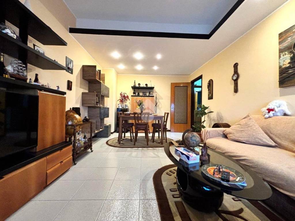 Appartamento a Rho in Via Monte Grappa, 7 - Foto 3