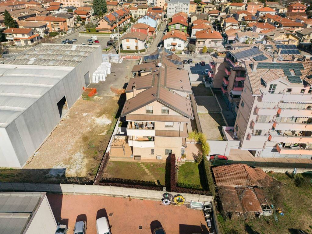 Attico / mansarda a Limbiate in Via Leone Tolstoj - Foto 5