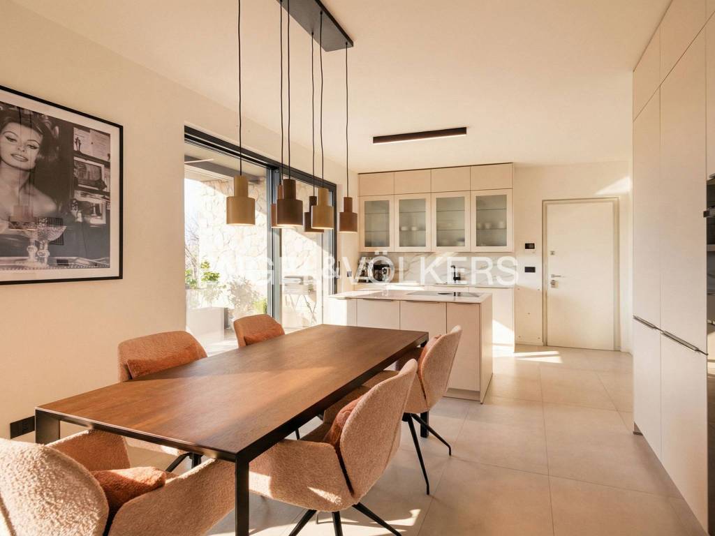 Appartamento a Bardolino in Via Belvedere Sopra Paerno - Foto 2