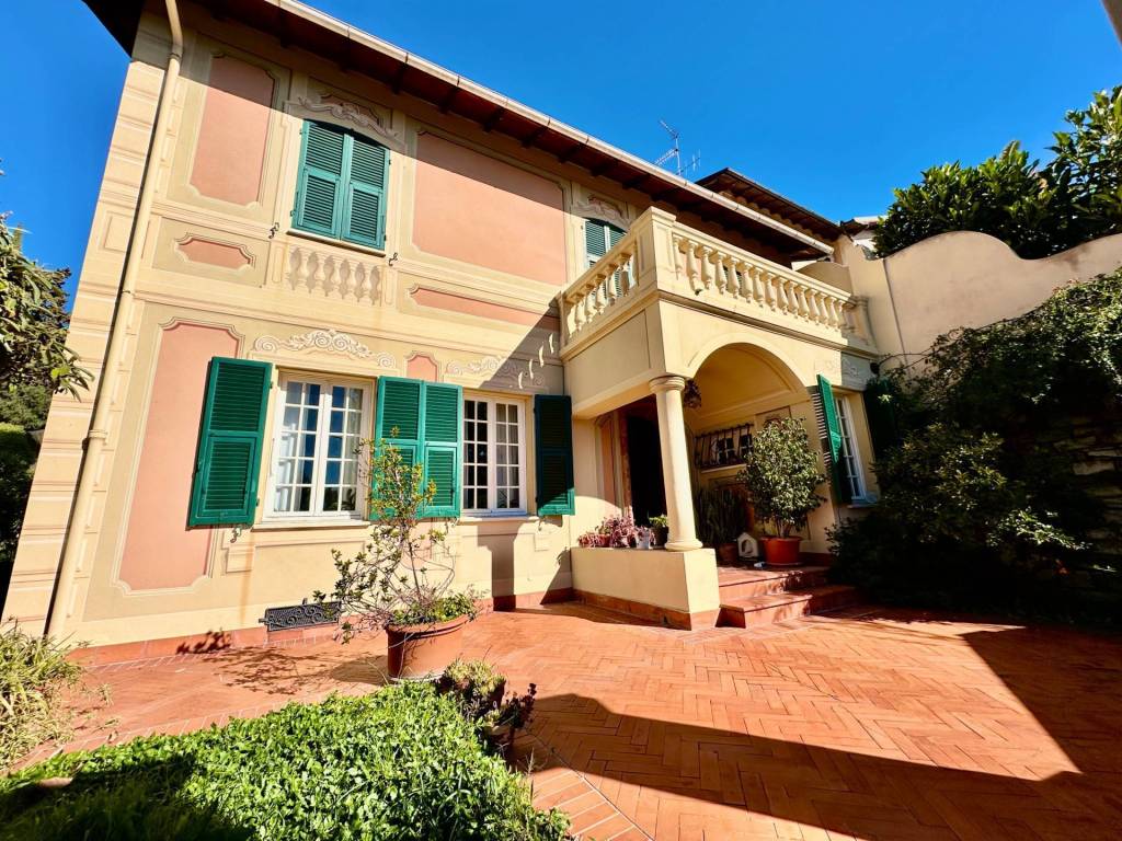 Villa a Imperia in Strada Privata Villaggio Capo Berta, 2 - Foto 4