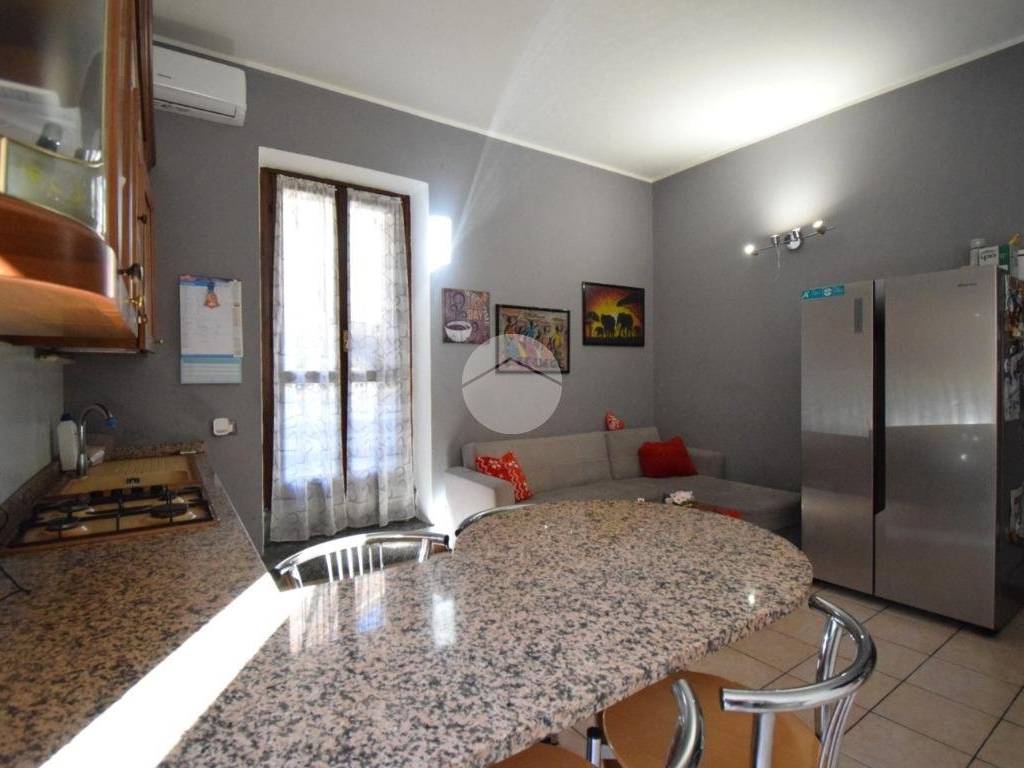 Casa indipendente a Agrate brianza in Via della Concordia - Foto 4