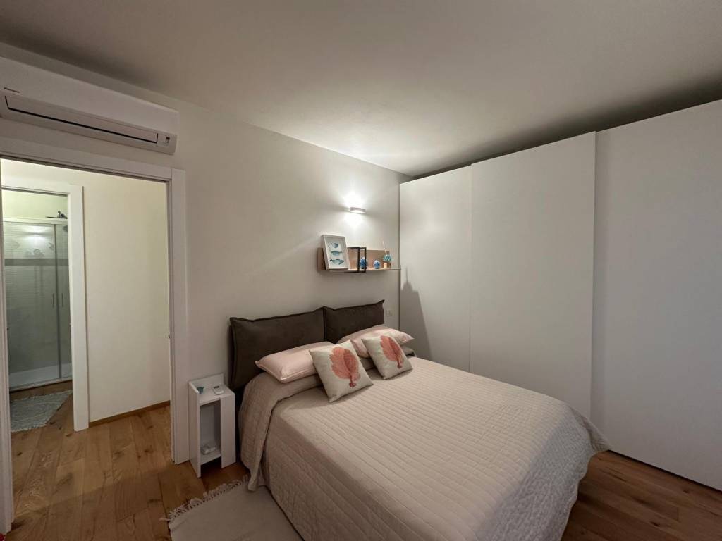 Appartamento a Camaiore in Via Vittorio Veneto - Foto 5