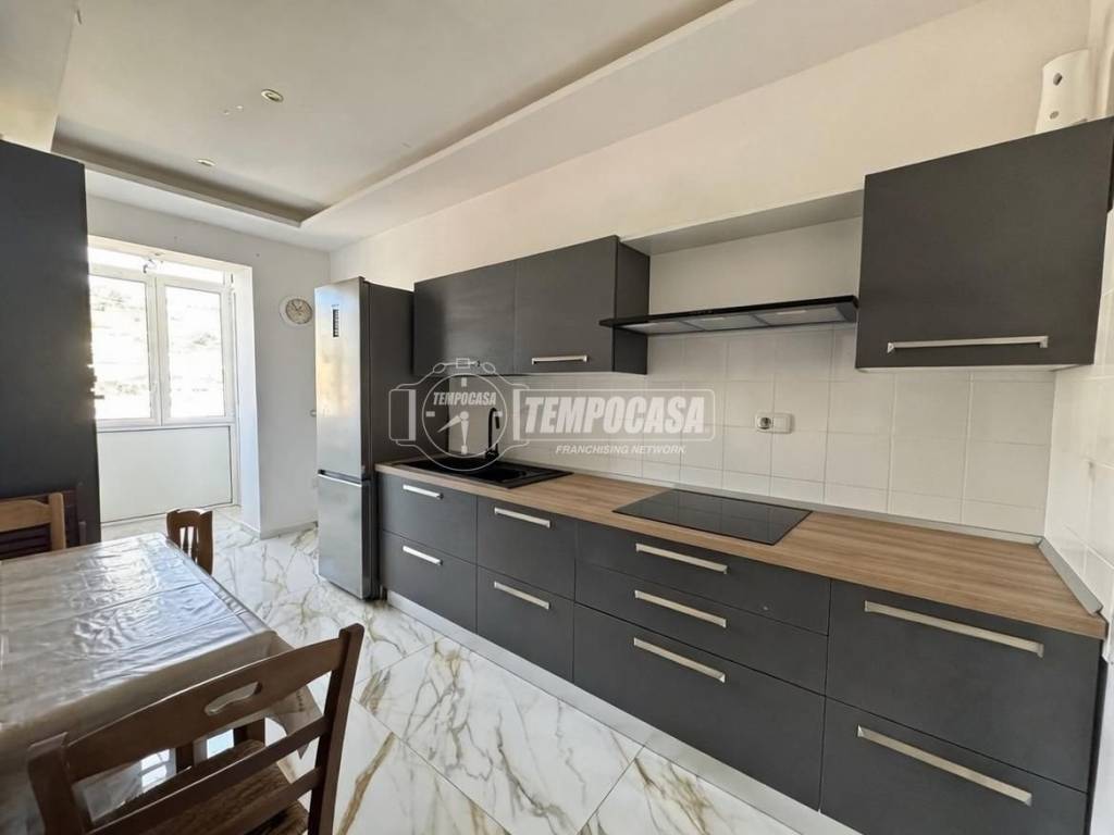 Appartamento a Napoli in Via Pisciarelli - Foto 4