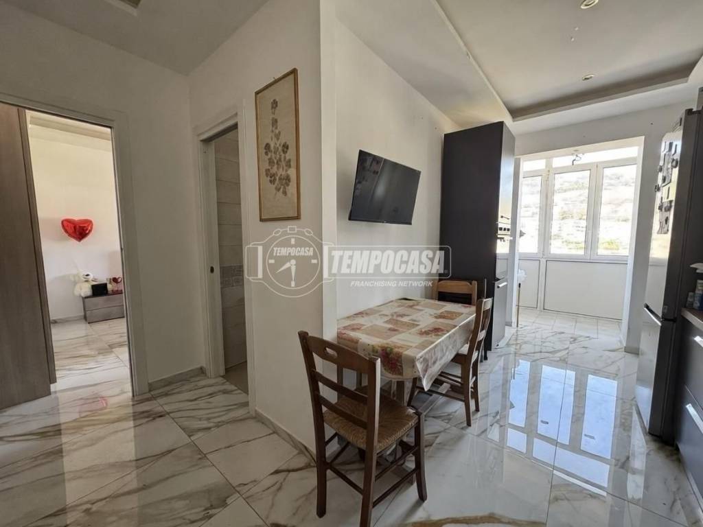 Appartamento a Napoli in Via Pisciarelli - Foto 5