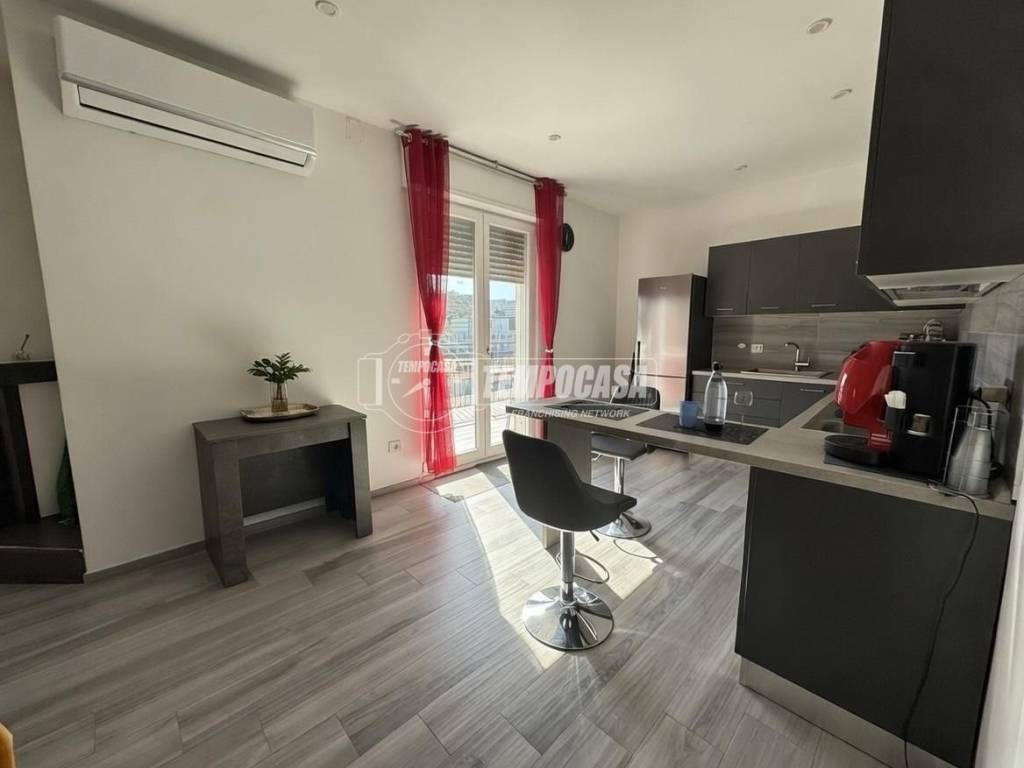 Appartamento a Napoli in Via Pisciarelli - Foto 3