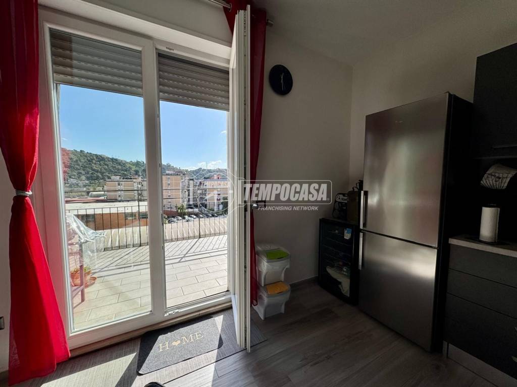Appartamento a Napoli in Via Pisciarelli - Foto 5