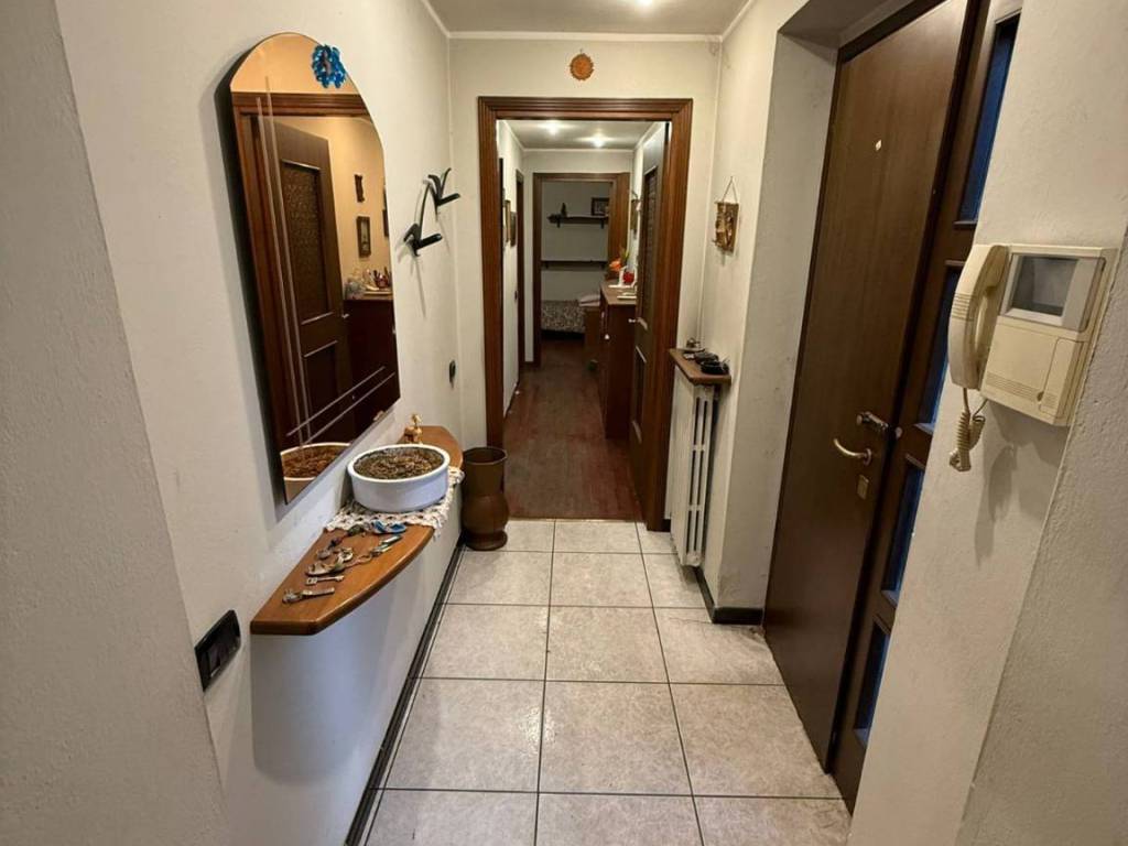 Appartamento a Solaro in via Borromeo D'Adda, 36 - Foto 5