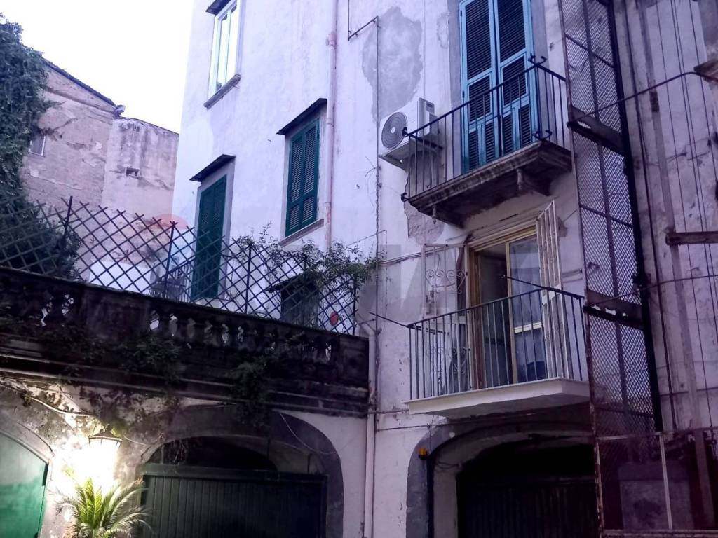 Appartamento a Napoli in Via S. Rosa, 53 - Foto 5