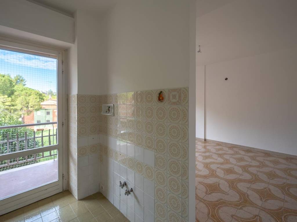 Appartamento a Perugia in Via Cristoforo Colombo ,20-22 - Foto 3