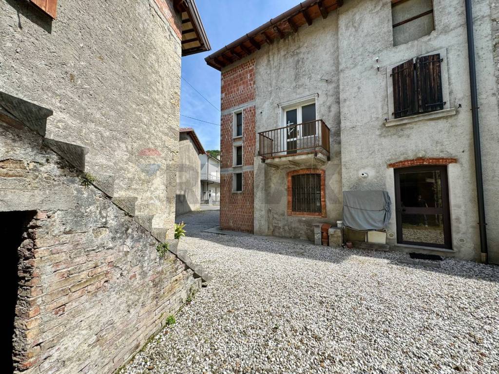 Casa indipendente a Faedis in VIA DIVISIONE JULIA, 24 - Foto 5