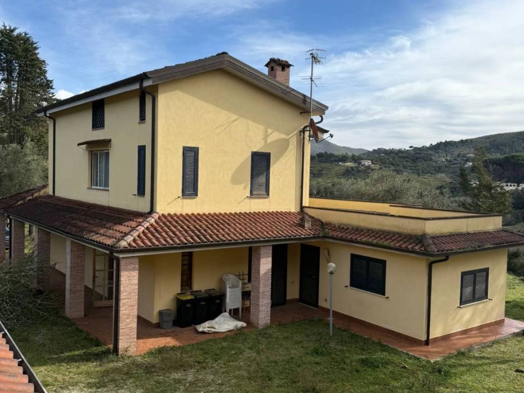 Villa a Itri in Via Magliana - Foto 4