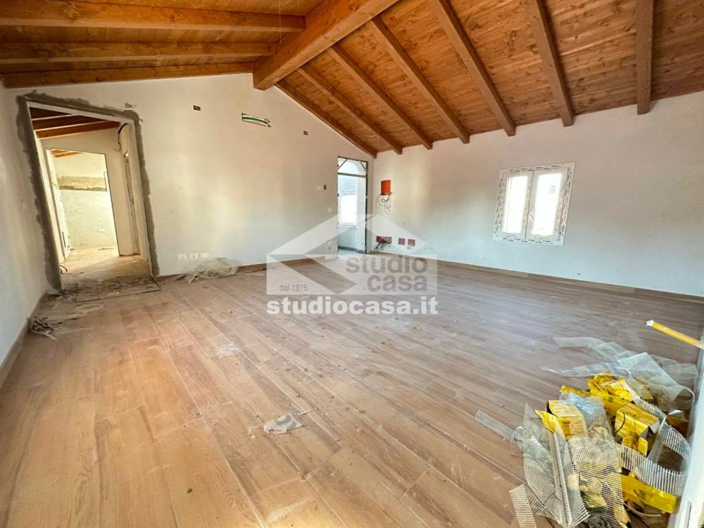 Attico / mansarda a Bagnolo cremasco - Foto 3