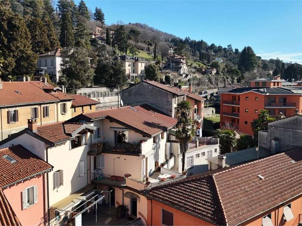 Appartamento a Gavirate in aldo mazza, 8 - Foto 3