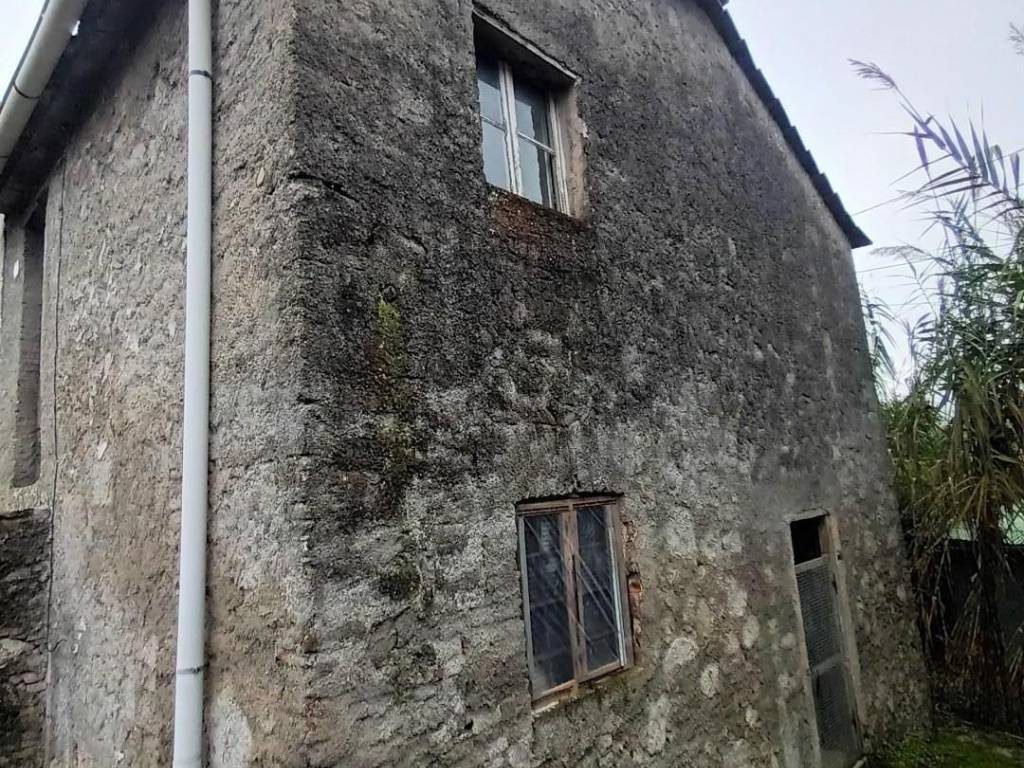 Casa indipendente a Lucca in Via Della Cappella, , 55100 - Foto 4