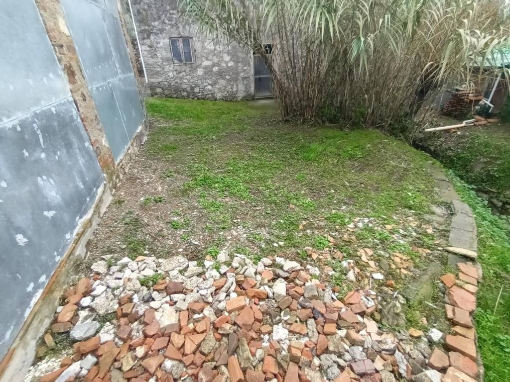 Casa indipendente a Lucca in Via Della Cappella, , 55100 - Foto 5