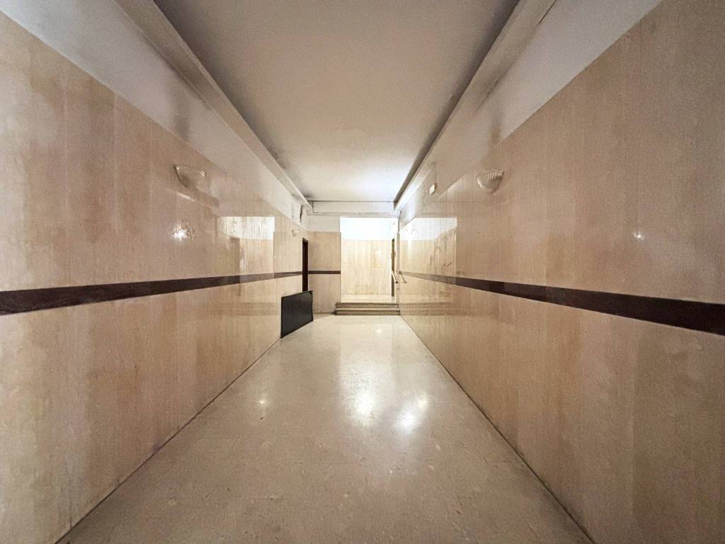 Appartamento a Napoli in Corso Arnaldo Lucci, 96 - Foto 3