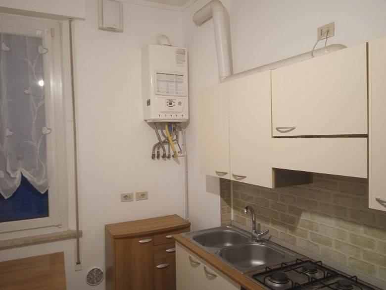 Appartamento a Ferrara in Via Leonello Poletti, 6 - Foto 3